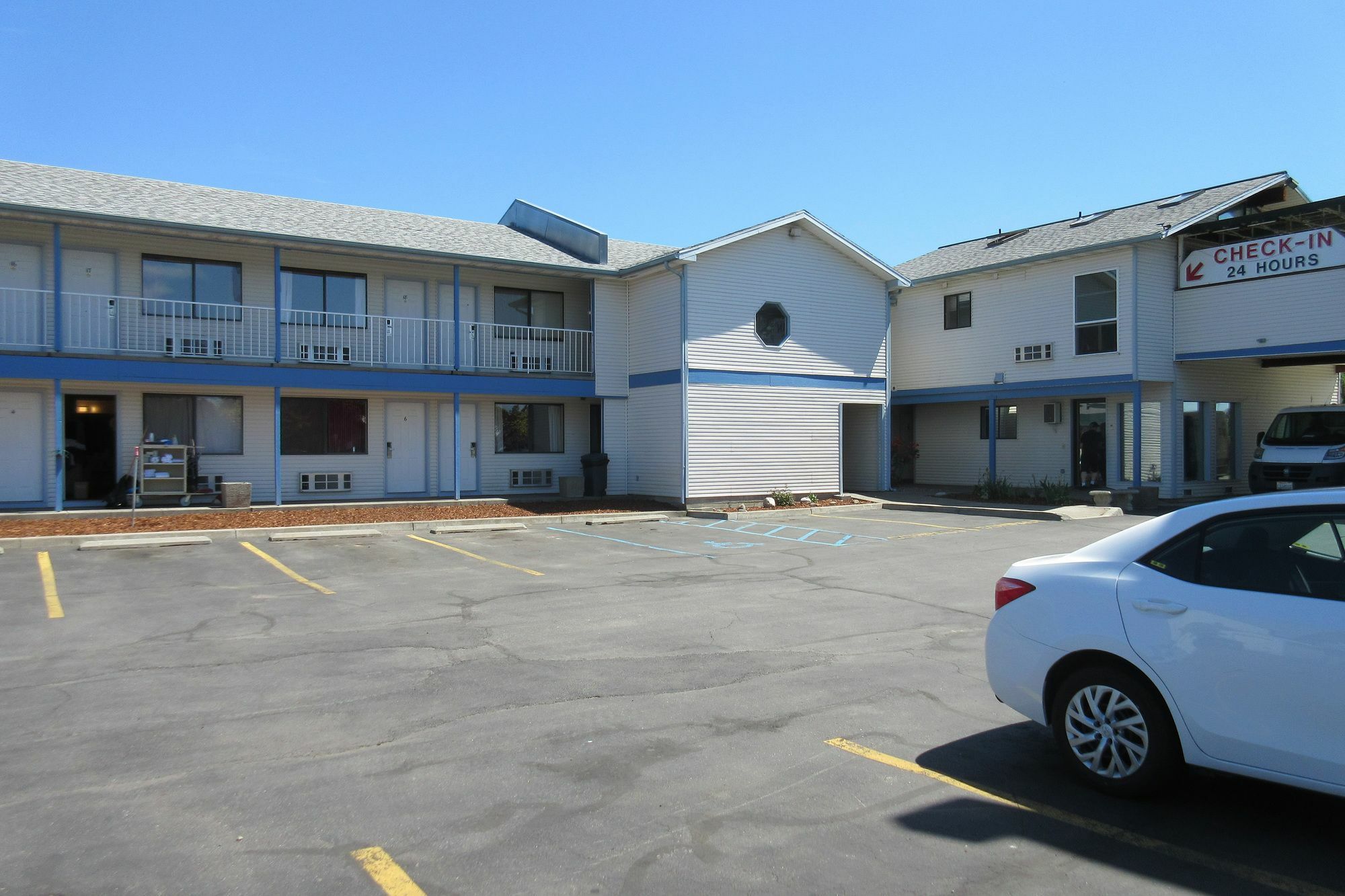 Rodeway Inn Coeur D'Alene Exterior photo